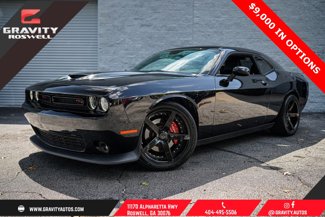 Used 2022 Dodge Challenger R/T w/ Plus Package image 1