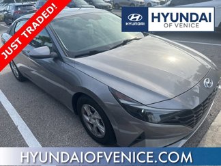 Used 2021 Hyundai Elantra SE image 1