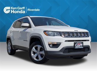 Used 2017 Jeep Compass Latitude image 1