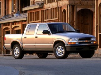 Used 2004 Chevrolet S10 Pickup LS w/ Appearance Package image 1