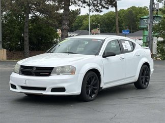 Used 2014 Dodge Avenger SE w/ Blacktop Package image 1