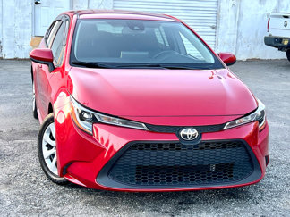 Used 2021 Toyota Corolla LE image 1