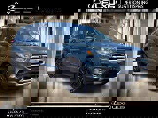 Used 2019 Ford Escape SE image 1