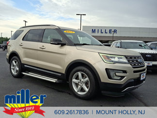 Used 2017 Ford Explorer XLT w/ Equipment Group 202A image 1