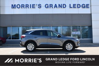 Used 2023 Ford Escape Active image 1