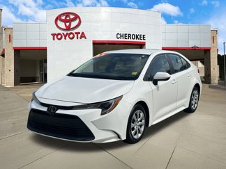 Used 2023 Toyota Corolla LE image 1