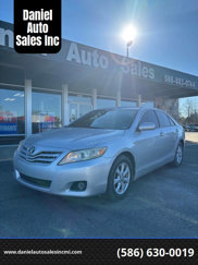 Used 2011 Toyota Camry image 1