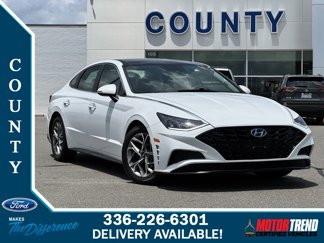 Used 2020 Hyundai Sonata SEL w/ Convenience + Sunroof Package image 1