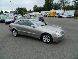 Used 2004 Mercedes-Benz CLK 320 Coupe image 1