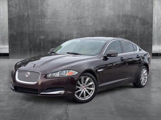 Used 2015 Jaguar XF Premium image 1