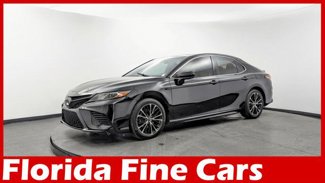Used 2018 Toyota Camry SE image 1