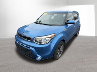 Used 2015 Kia Soul + image 1