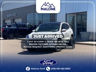 Used 2022 Ford Escape SEL image 1
