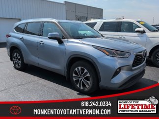 Used 2021 Toyota Highlander XLE video 1