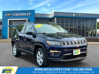 Used 2021 Jeep Compass Latitude image 1