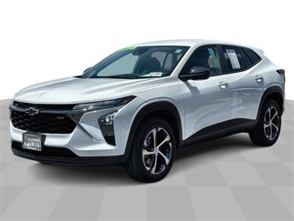 Certified 2024 Chevrolet Trax RS w/ Driver Confidence Package image 1