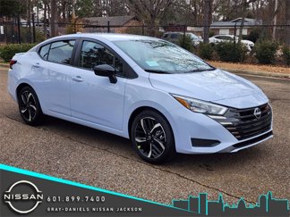 New 2025 Nissan Versa SR image 1