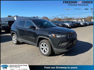 New 2024 Jeep Compass Latitude w/ Convenience Group image 1