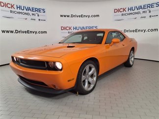 Used 2014 Dodge Challenger SXT Plus image 1