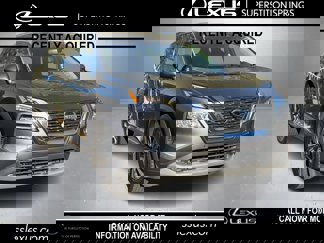 Used 2021 Nissan Rogue SL image 1