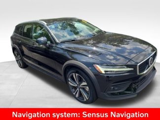 Certified 2024 Volvo V60 B5 Cross Country Plus image 1