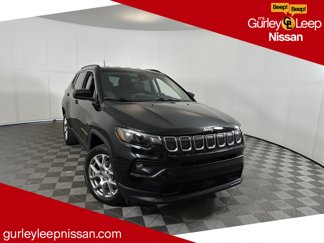 Used 2022 Jeep Compass Latitude image 1