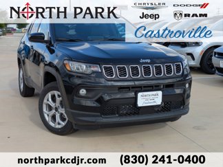 New 2025 Jeep Compass Latitude image 1