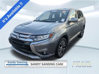Used 2017 Mitsubishi Outlander SE image 1