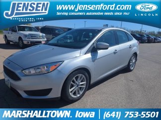 Used 2018 Ford Focus SE image 1