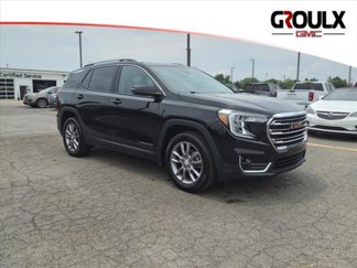 Used 2022 GMC Terrain SLT image 1