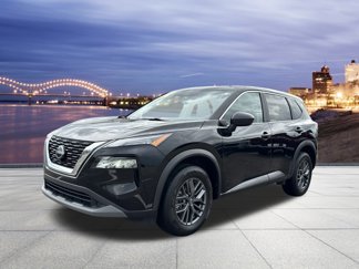 Used 2023 Nissan Rogue S image 1