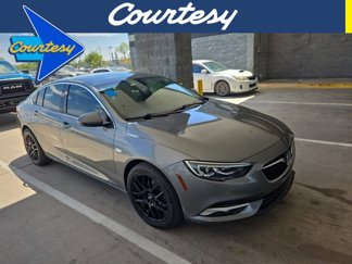 Used 2019 Buick Regal Essence w/ Driver Confidence Package I image 1