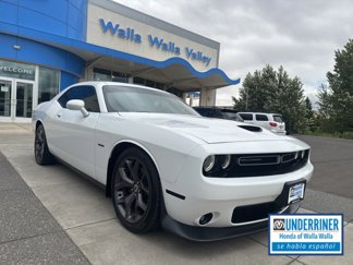 Used 2019 Dodge Challenger R/T image 1