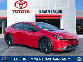Used 2024 Toyota Prius LE image 1