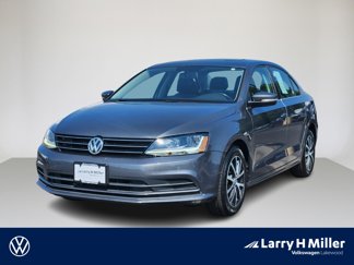 Used 2017 Volkswagen Jetta SE image 1