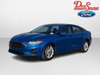 Used 2020 Ford Fusion SE image 1