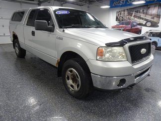 Used 2006 Ford F150 XLT image 1