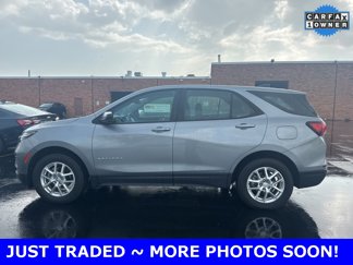 Used 2023 Chevrolet Equinox LS image 1