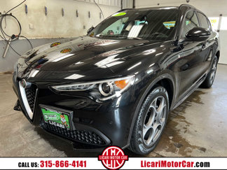Used 2022 Alfa Romeo Stelvio Ti image 1