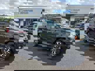 Used 2016 Ford Expedition XLT w/ Equipment Group 202A image 1