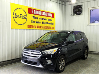 Used 2017 Ford Escape SE image 1