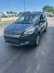 Used 2016 Ford Escape SE w/ Equipment Group 201A image 1