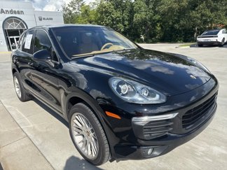 Used 2016 Porsche Cayenne image 1