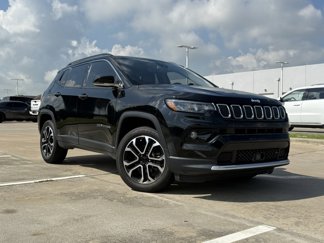 Used 2022 Jeep Compass Limited image 1