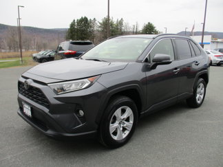 Used 2019 Toyota RAV4 XLE image 1