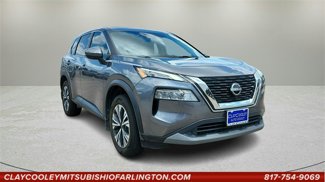 Used 2022 Nissan Rogue SV image 1