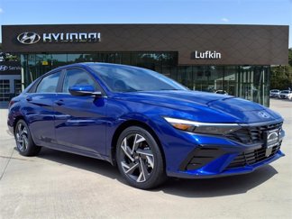 New 2025 Hyundai Elantra SEL image 1