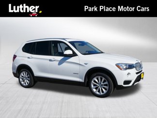 Used 2017 BMW X3 xDrive28i image 1