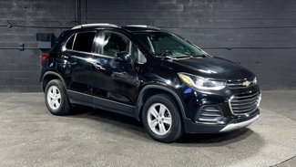 Used 2019 Chevrolet Trax LT w/ LT Convenience Package image 1