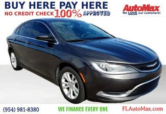 Used 2015 Chrysler 200 Limited image 1
